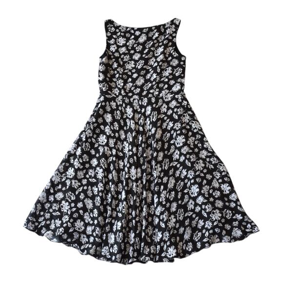 George Black and White Floral Sleeveless Fit and Flare Dress – Size 4 - Picture 4 of 5